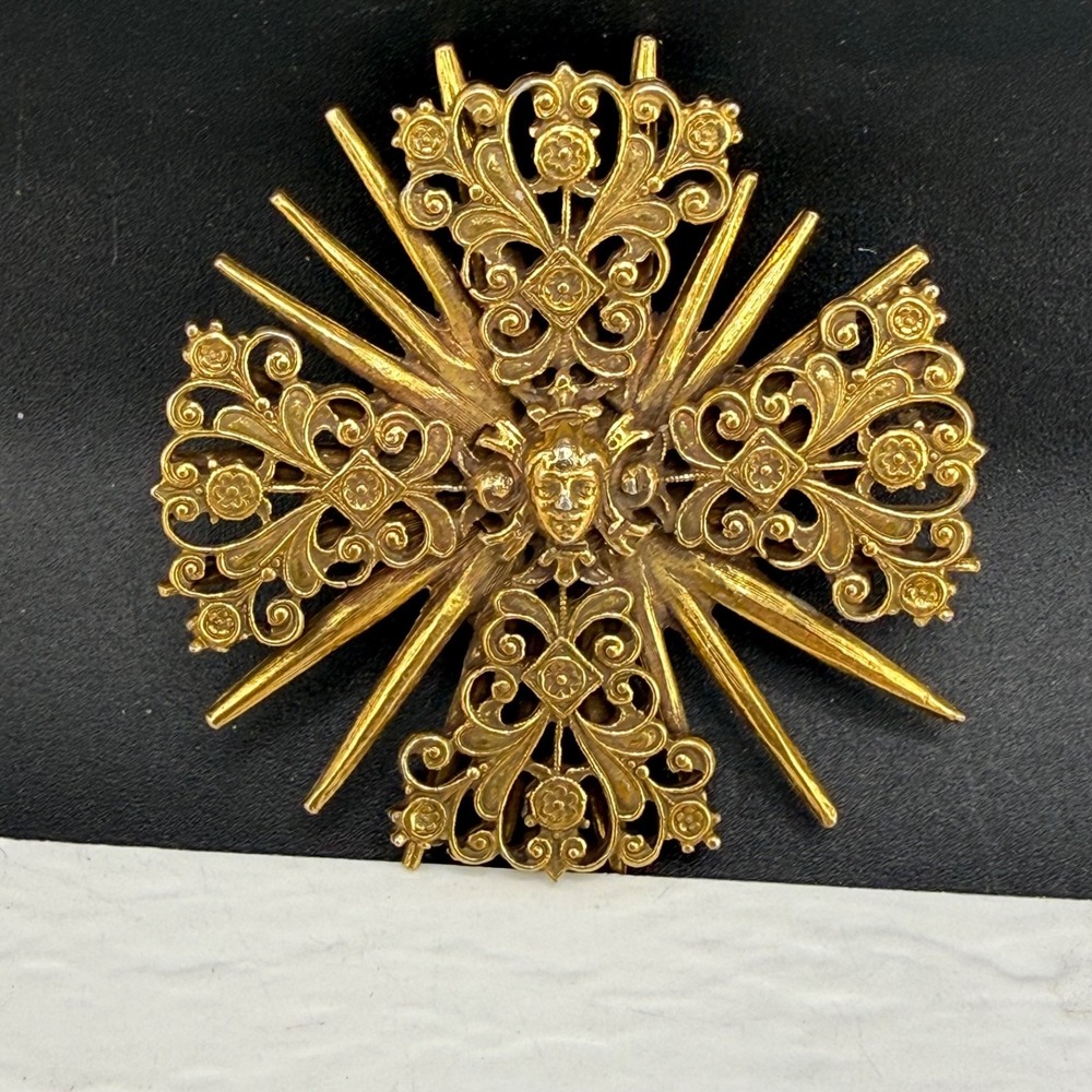 Vintage Accessocraft Brooch Gold Tone Filigree Sunburst Face Cross 2.25in